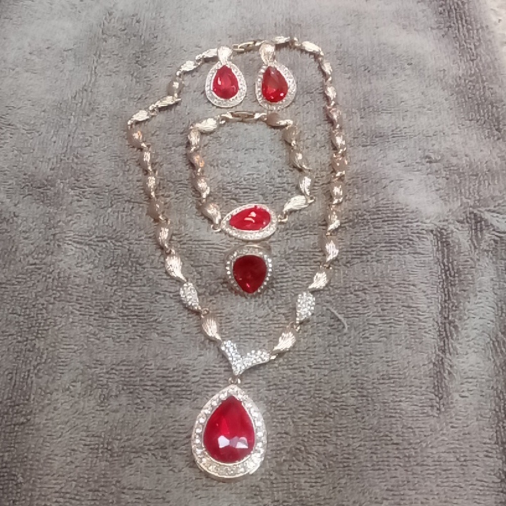Jewelry set
